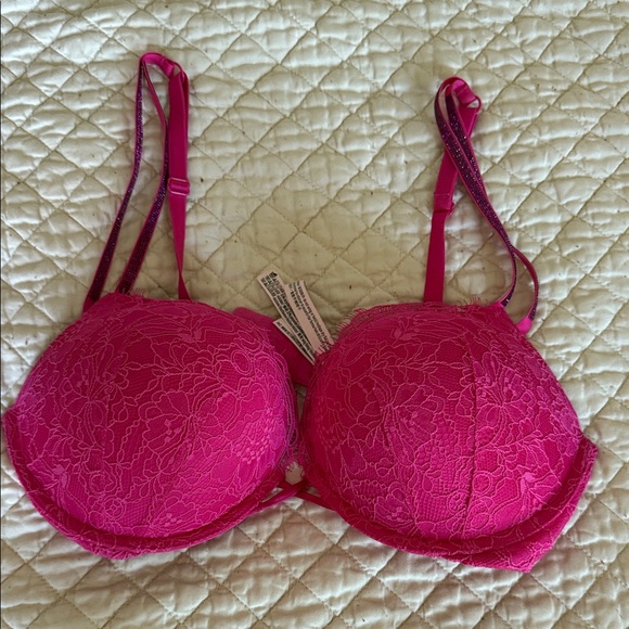 Victoria's Secret Other - Victoria's Secret Bombshell 36C